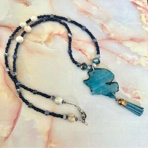 Sodalite Quartz pendant beaded necklace